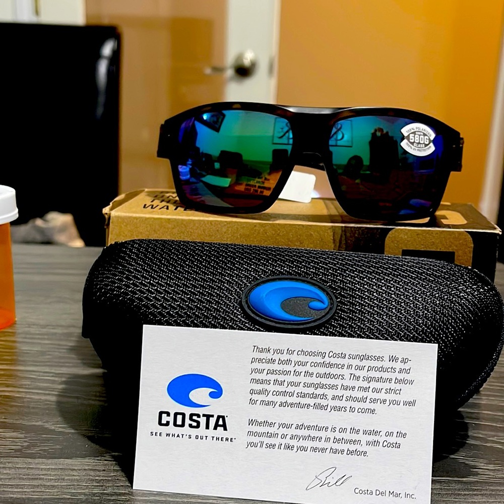 Costa Diego Mens 580G NWT